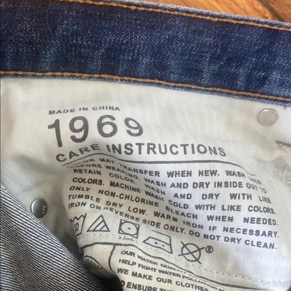 Gap 33R Sexy Boyfriend Jeans - Picture 5 of 9